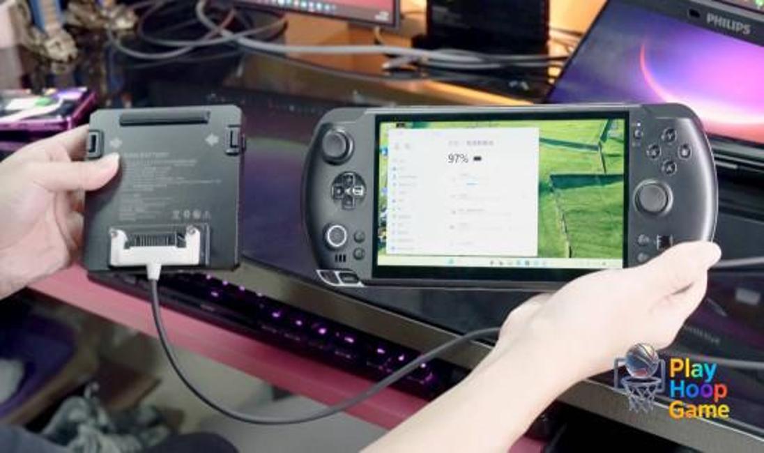 This new Steam Deck rival wants you to stick its battery in your pocket